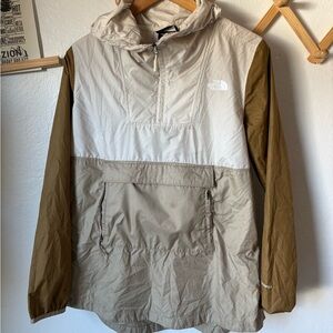 North Face Windwall Pullover